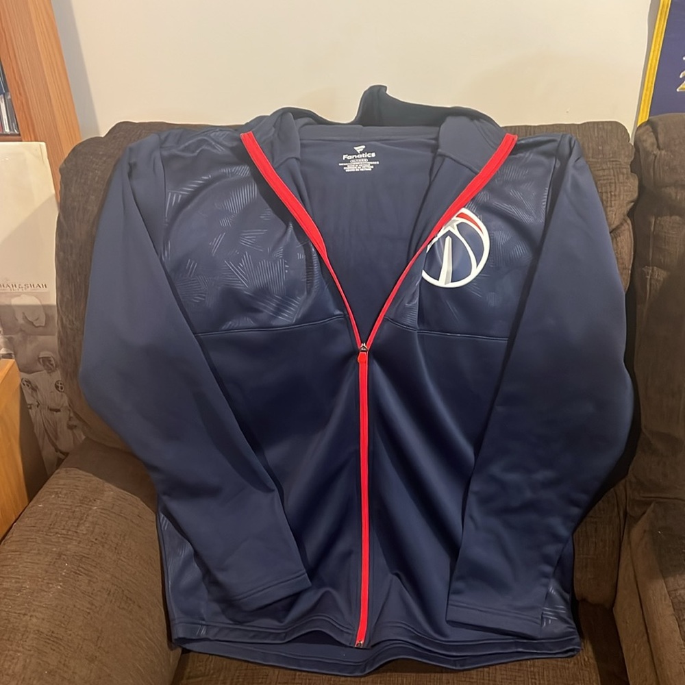 Fanatics NBA Washington Wizards Blue and Red Full Zip Hoodie - Picture 3 of 5